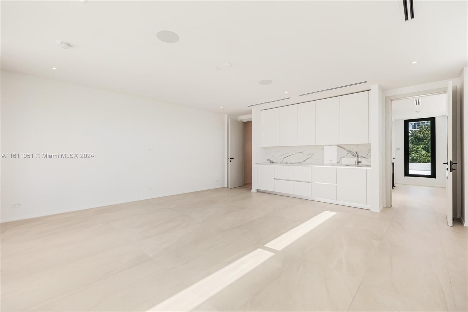 PALM TERRACE - Residential