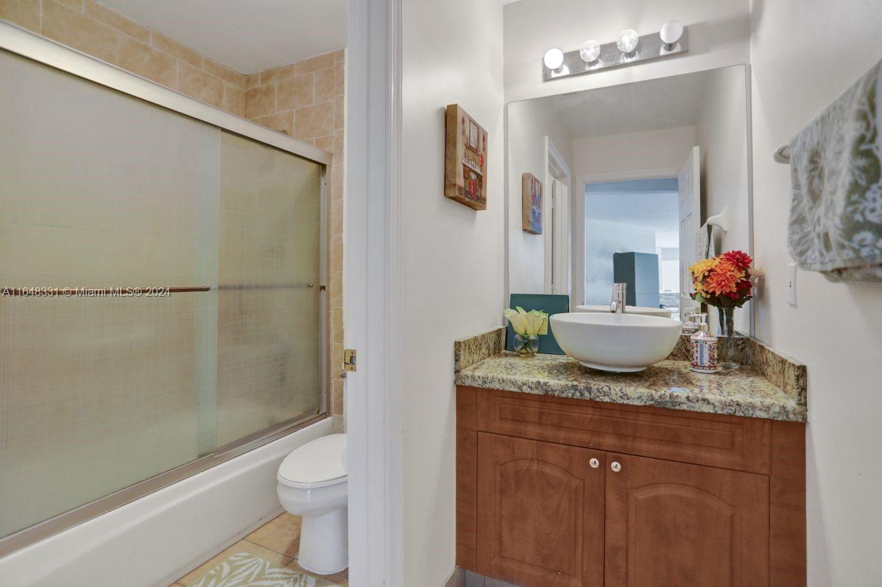 AMBER-RUBY COVE PLAT - Residential