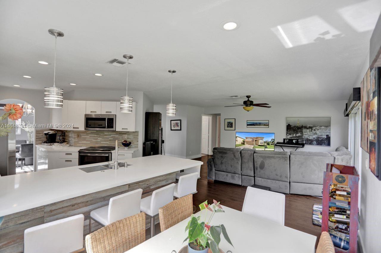 AMBER-RUBY COVE PLAT - Residential