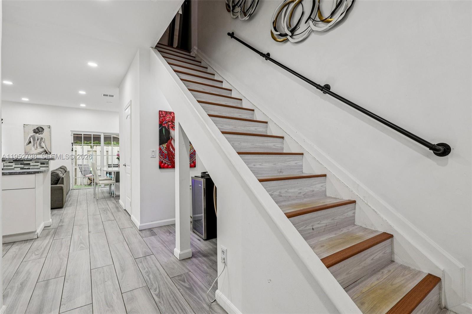 TUSCAN VIEW CONDOMINIUM - Residential