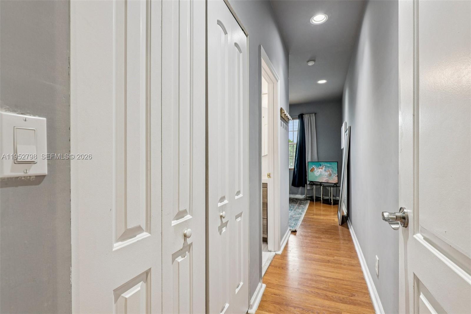 TUSCAN VIEW CONDOMINIUM - Residential