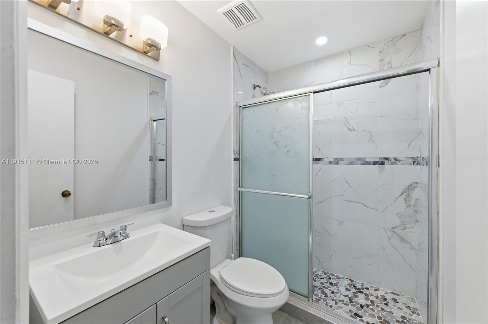 RAMBLEWOOD EAST CONDO - Residential