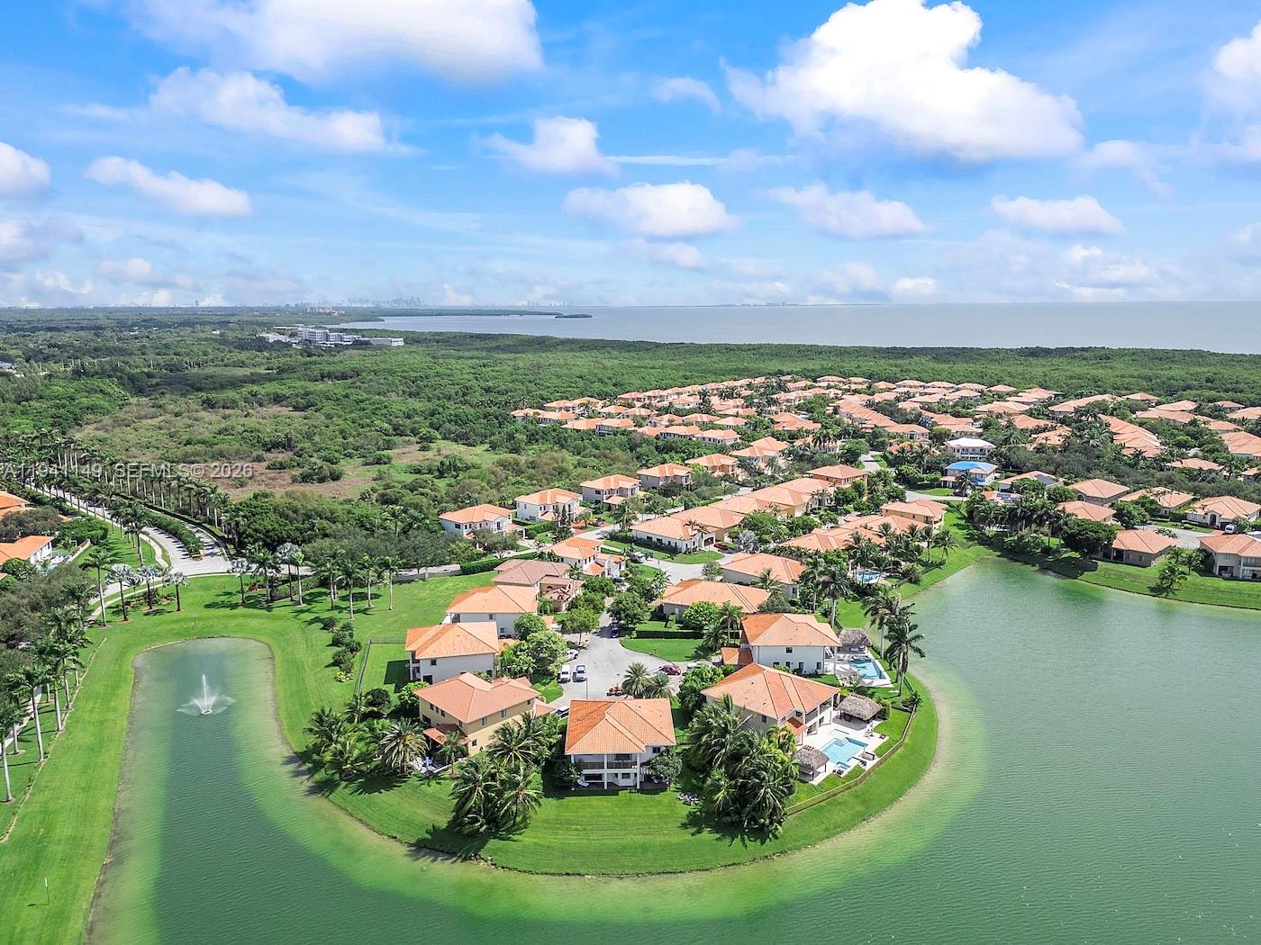 CUTLER CAY - Residential