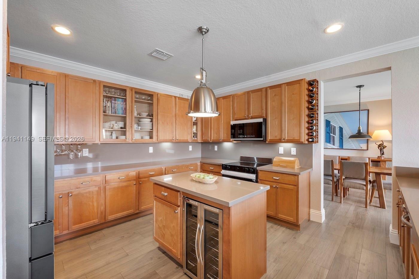 CUTLER CAY - Residential