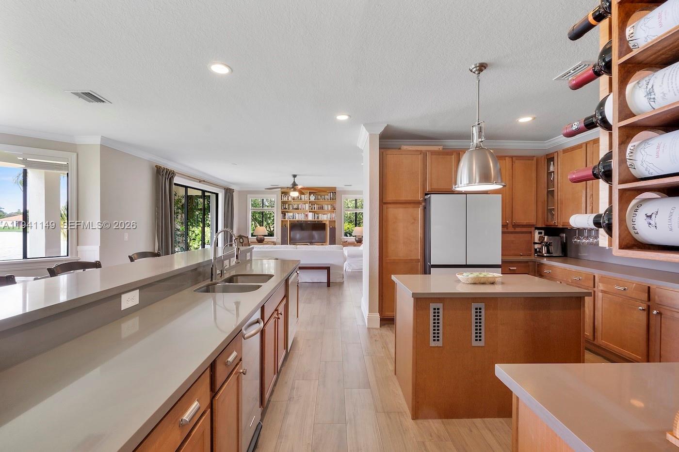 CUTLER CAY - Residential