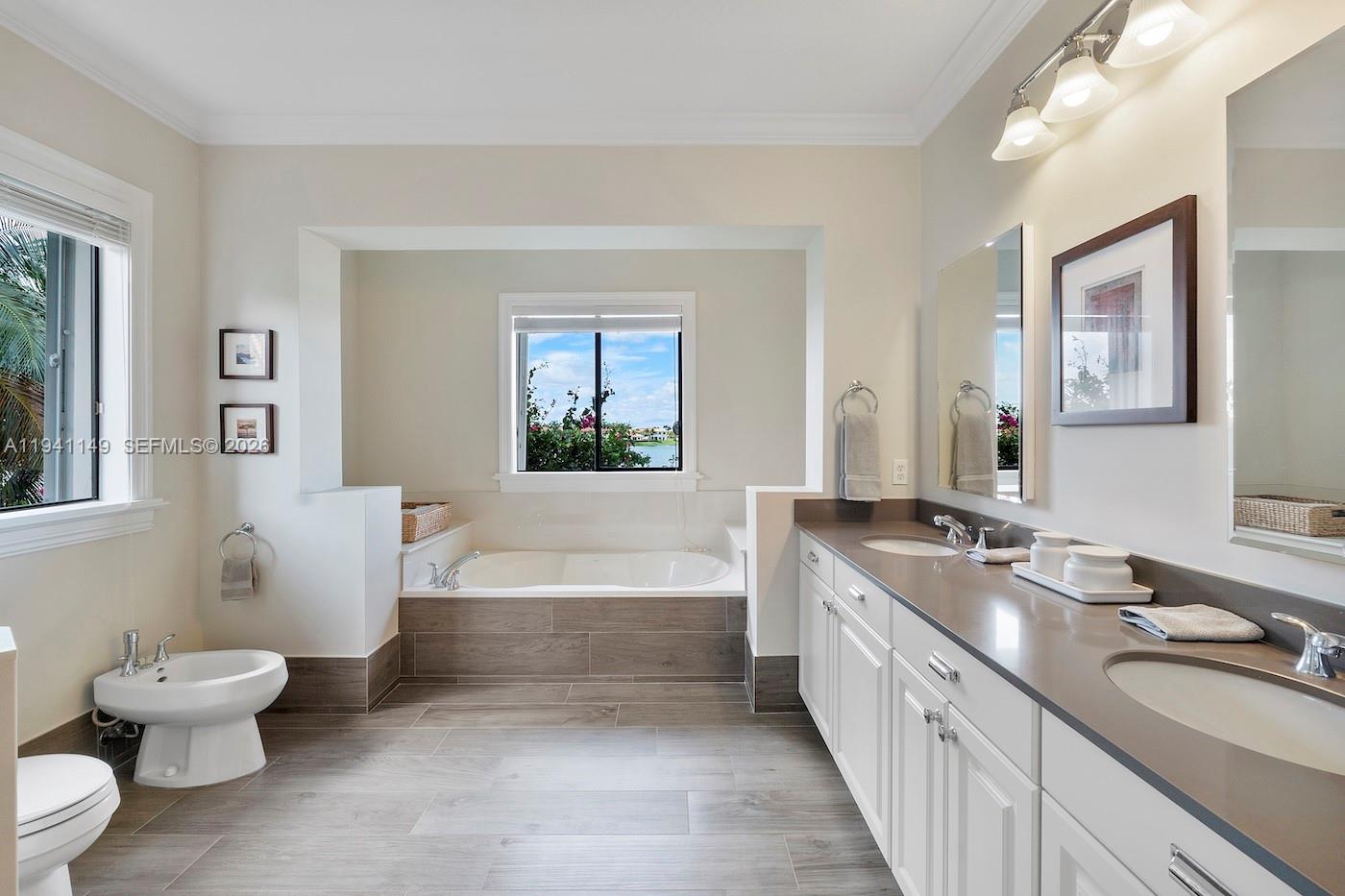 CUTLER CAY - Residential