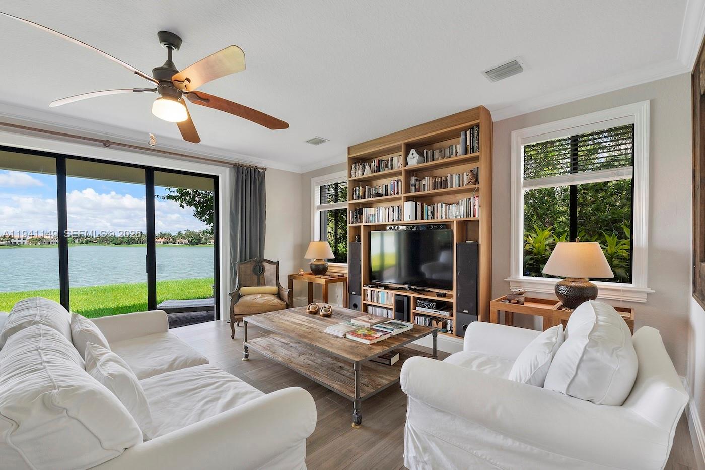 CUTLER CAY - Residential