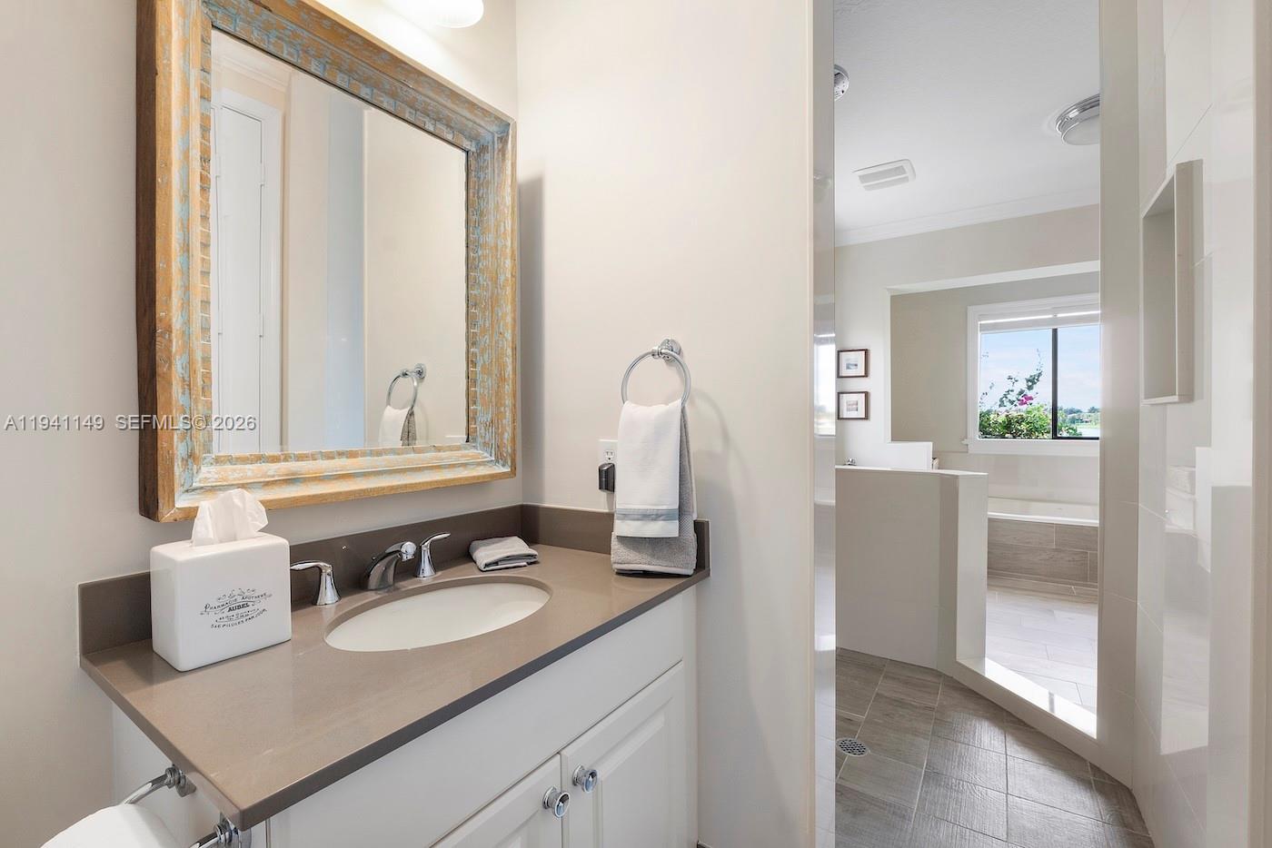 CUTLER CAY - Residential