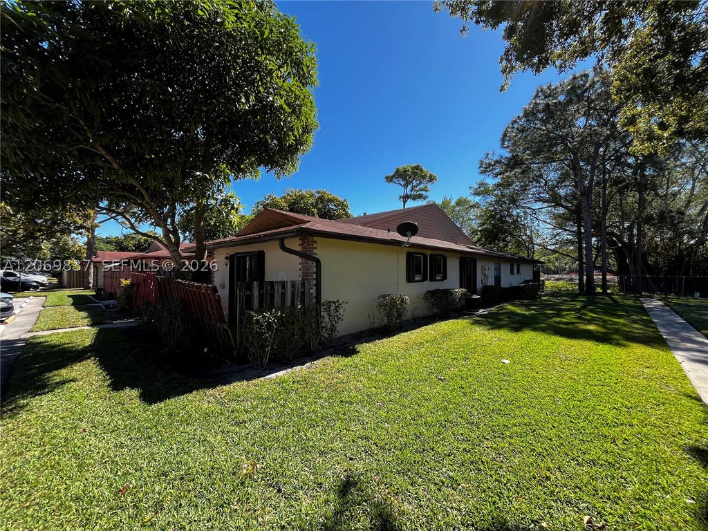 Photo of 4296 Woodstock Dr #A, West Palm Beach, FL 33409 (MLS # A12069837)