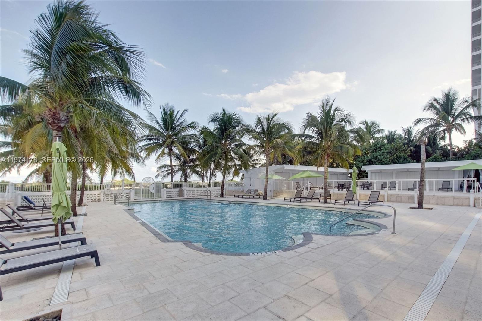 THE EXECUTIVE CONDO - Residential Lease