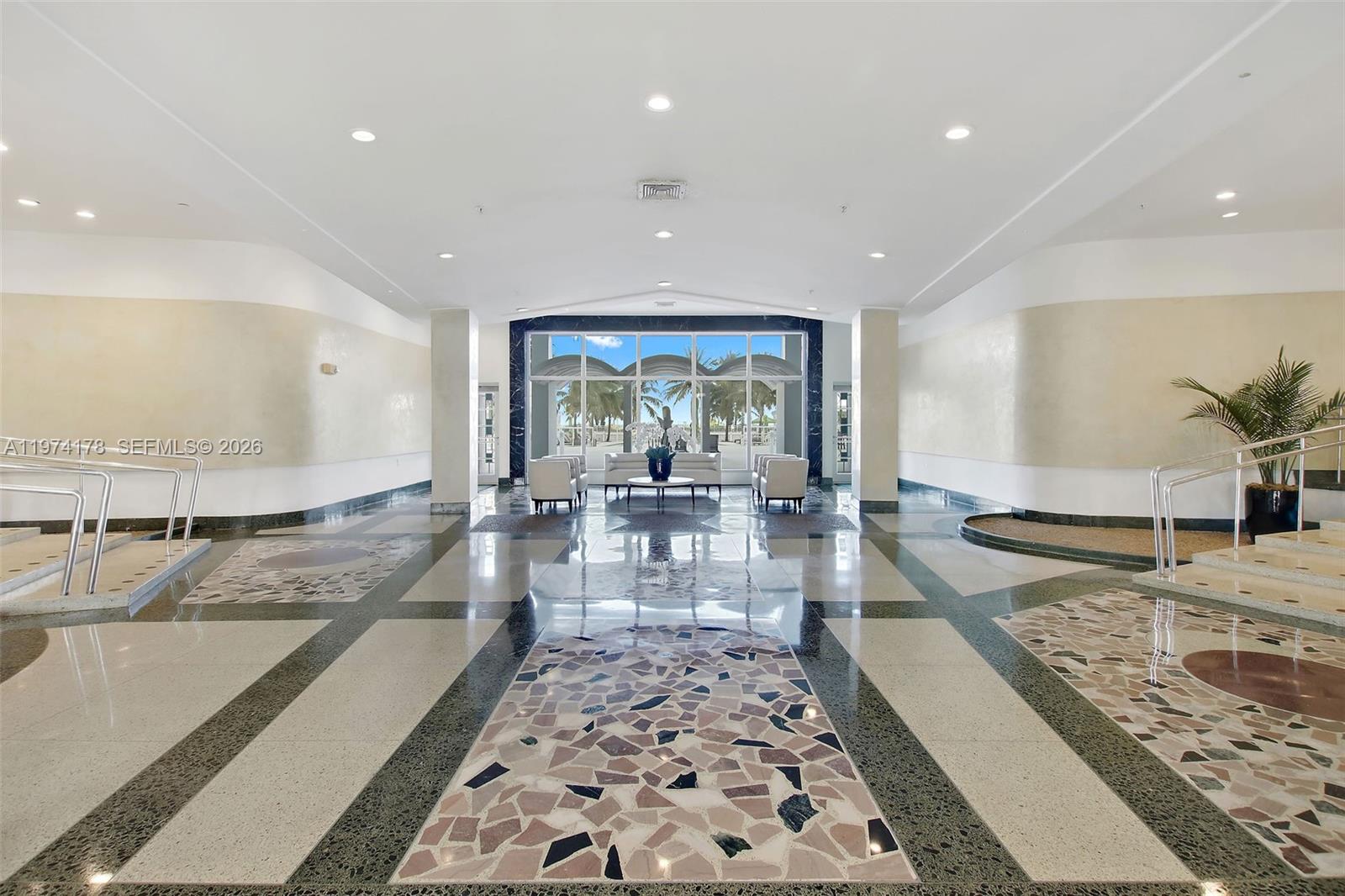 THE EXECUTIVE CONDO - Residential Lease