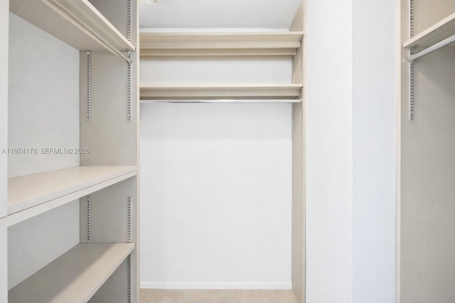 THE EXECUTIVE CONDO - Residential Lease