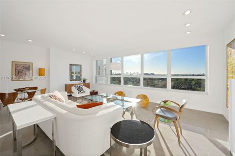 4925 Collins Ave 8G Miami Beach FL 33140