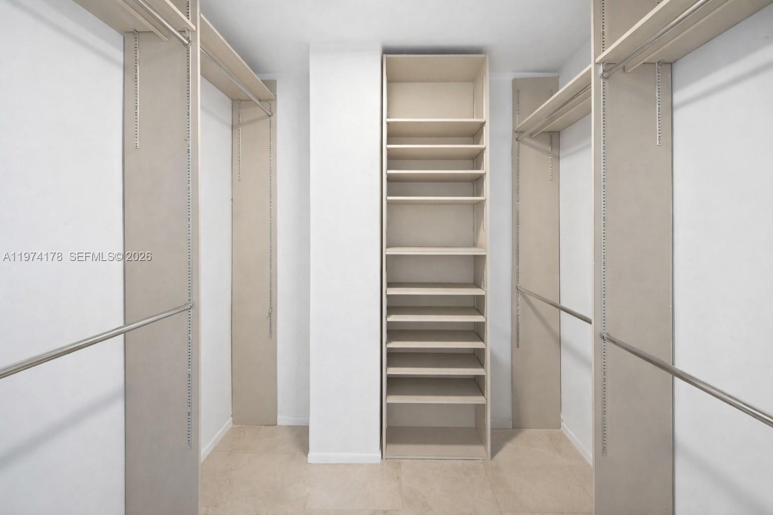 THE EXECUTIVE CONDO - Residential Lease