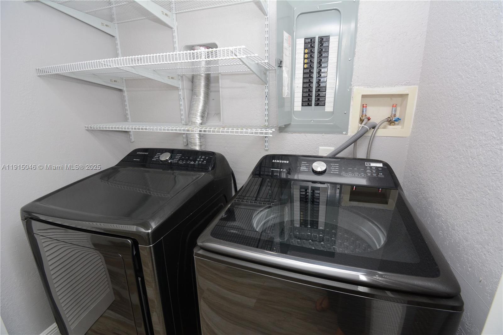 THE SHORES CONDO NO 2 - Residential Lease