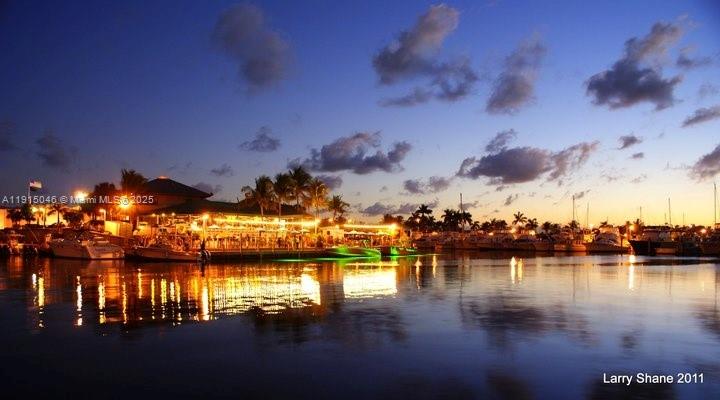 THE SHORES CONDO NO 2 - Residential Lease