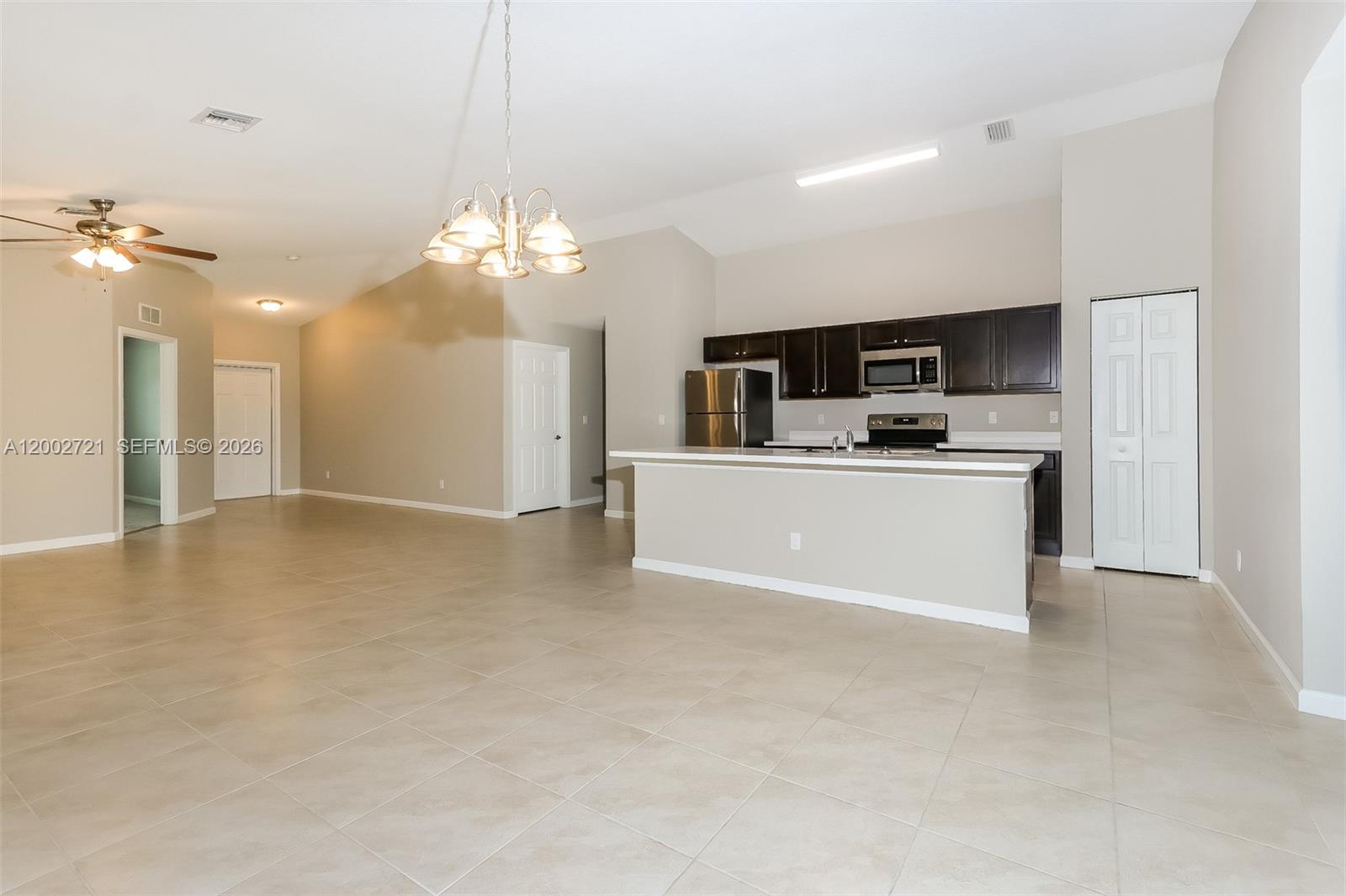 PORT ST LUCIE SECTION 33 - Residential Lease