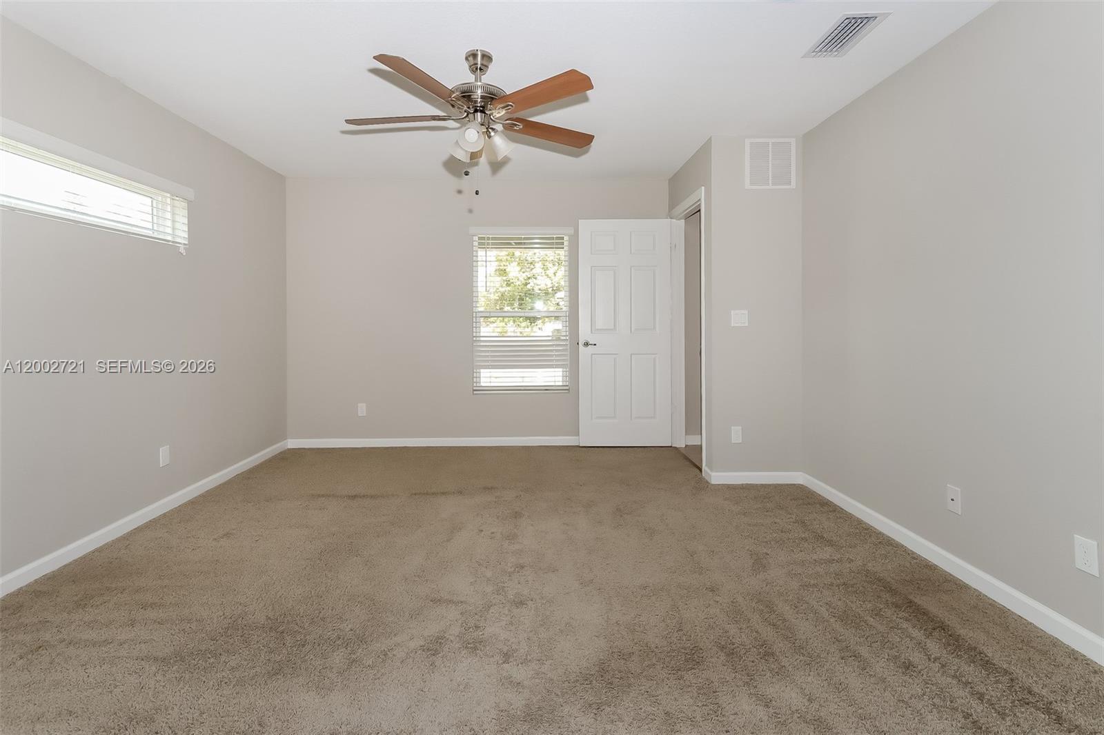 PORT ST LUCIE SECTION 33 - Residential Lease