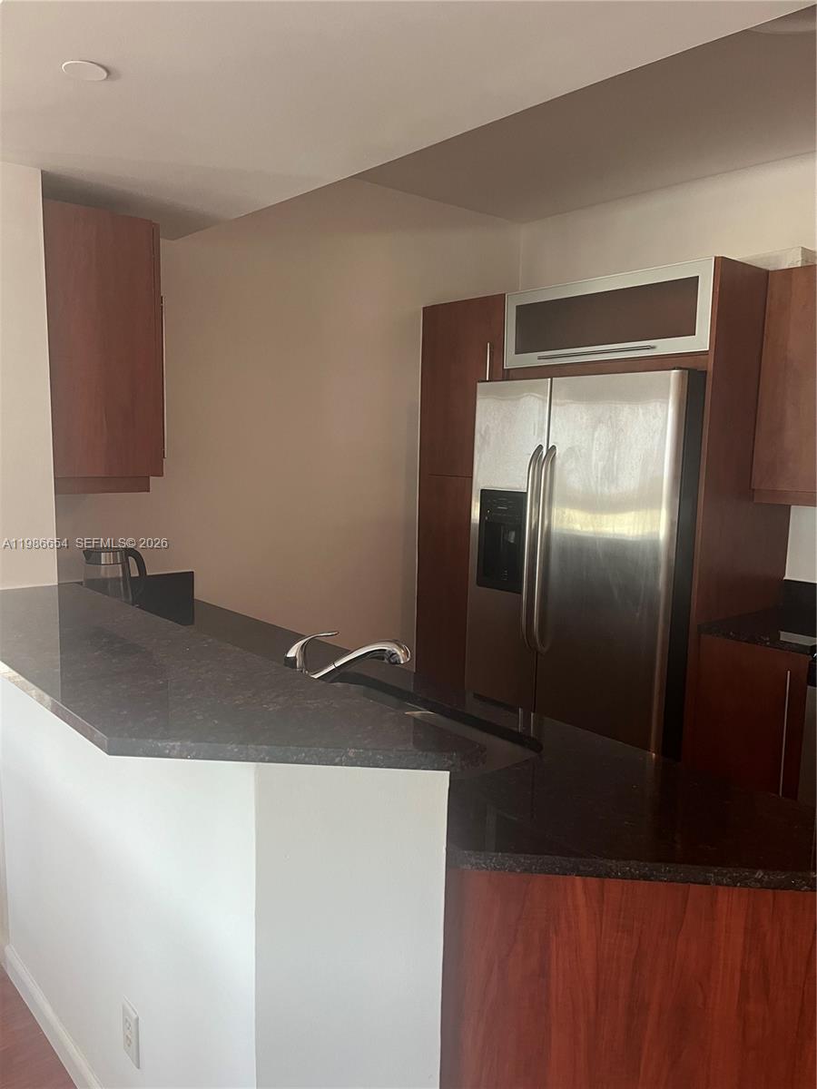 TOSCANO CONDO - Residential