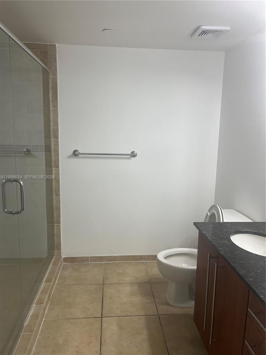 TOSCANO CONDO - Residential