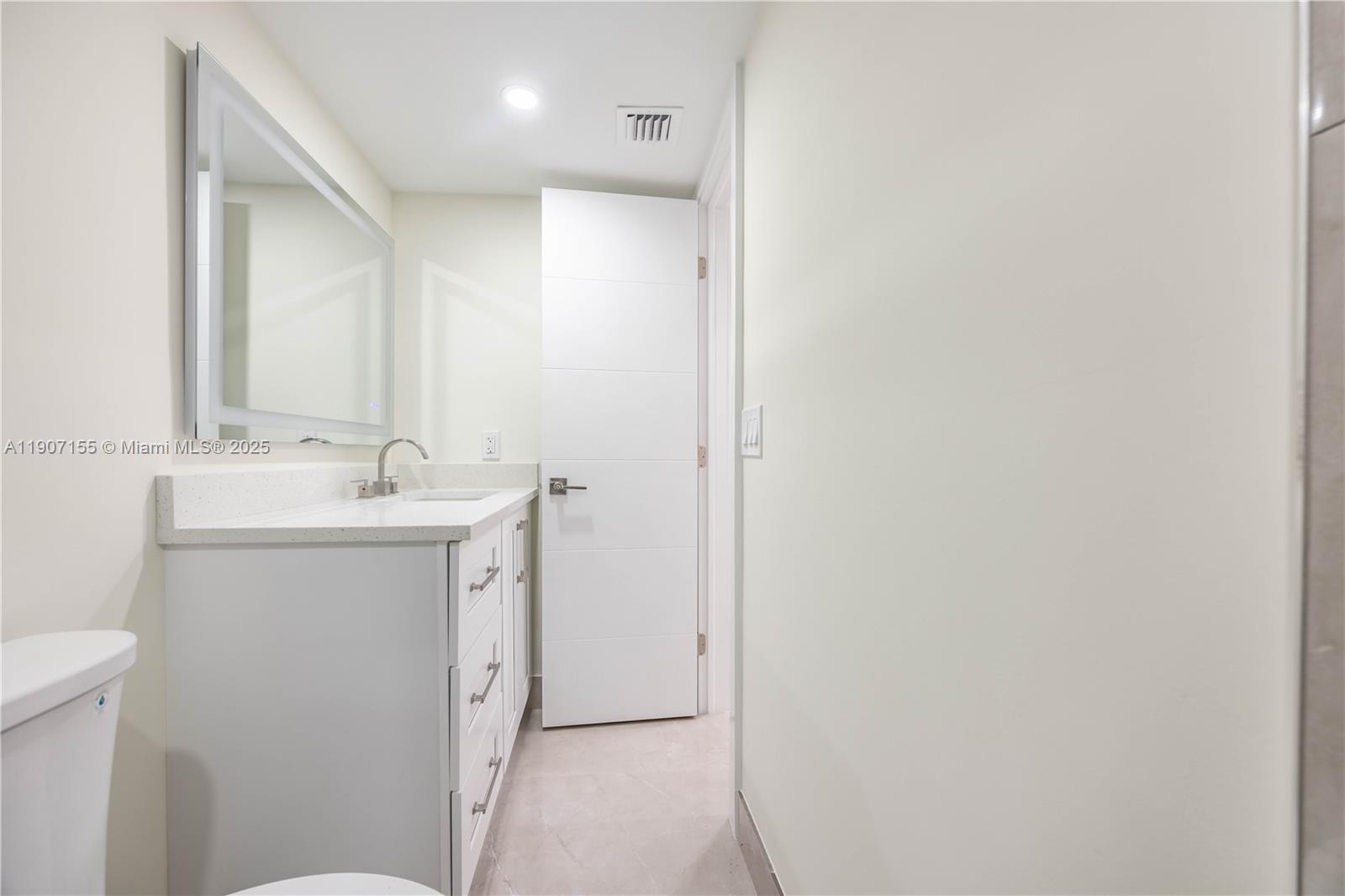 DURHAM E CONDO - Residential