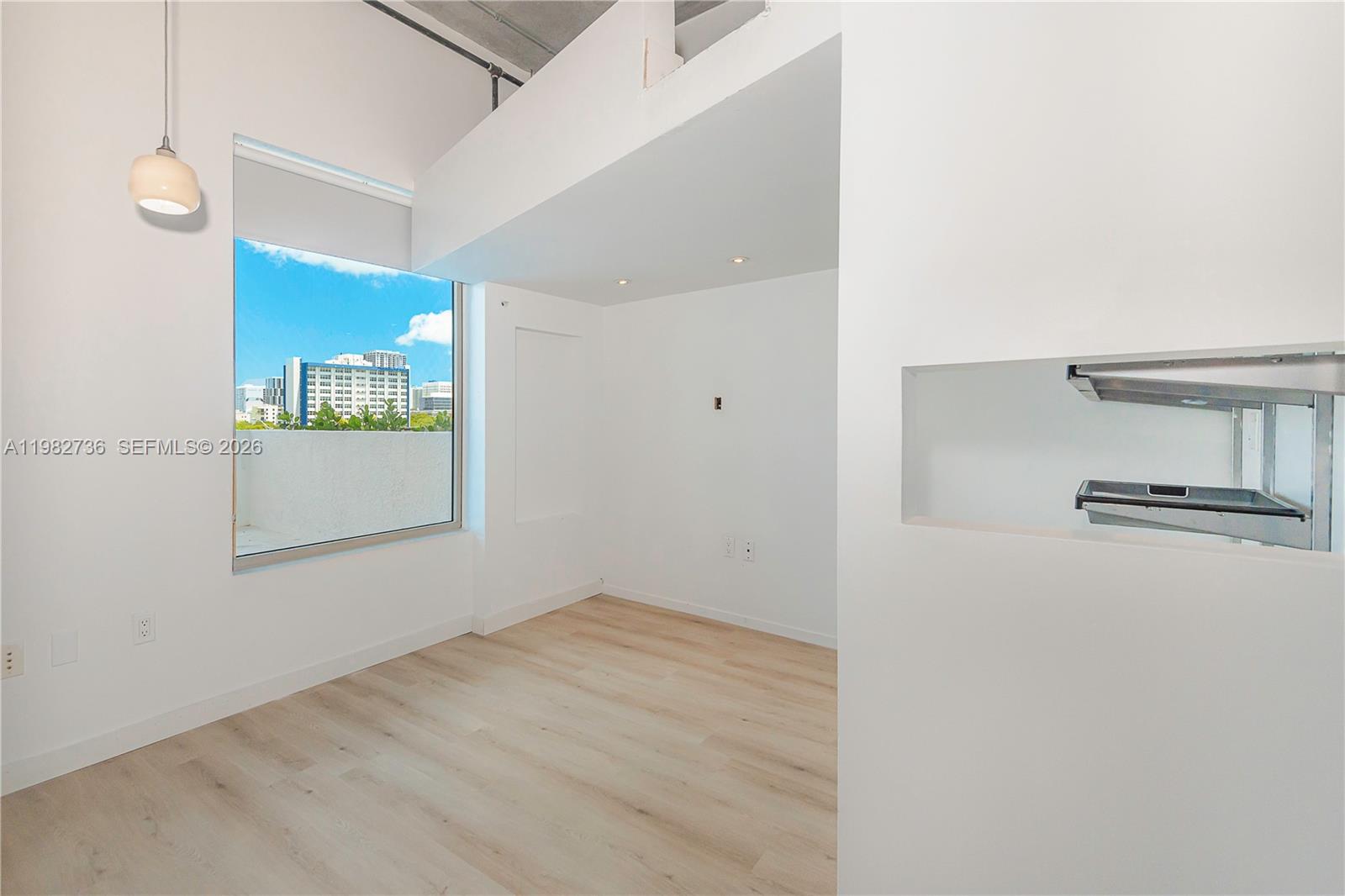 NEO LOFTS CONDO - Residential