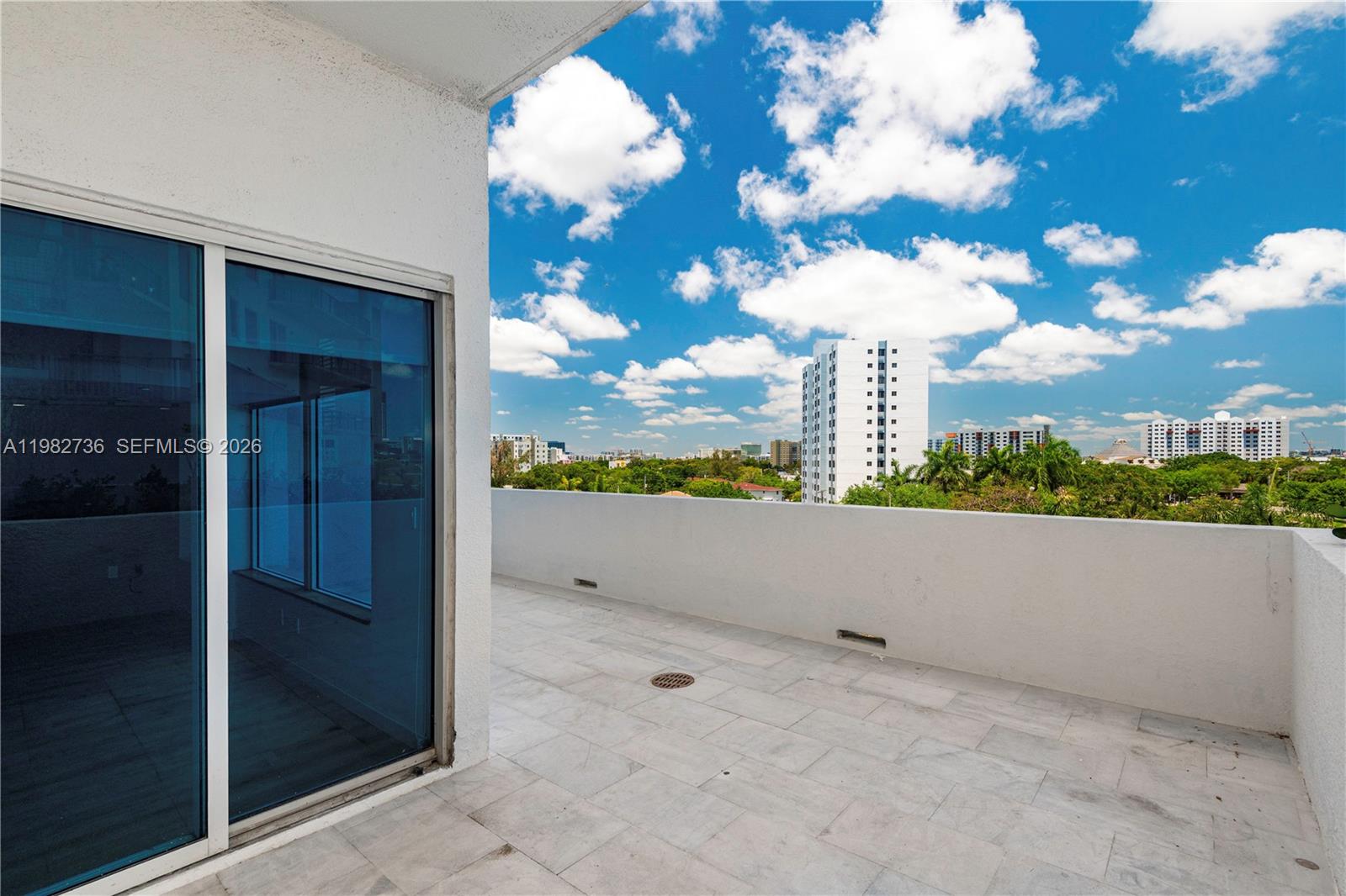 NEO LOFTS CONDO - Residential