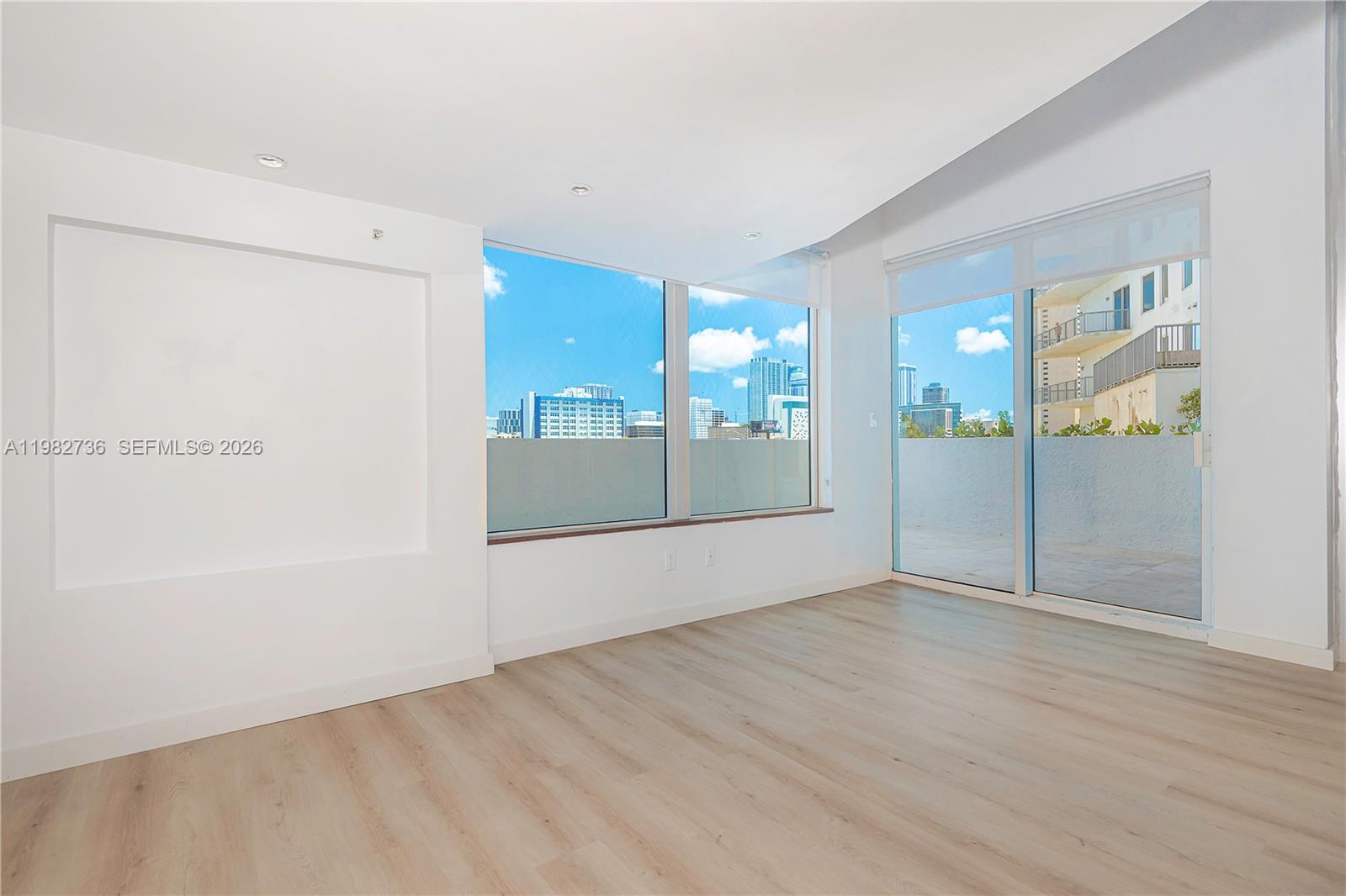 NEO LOFTS CONDO - Residential