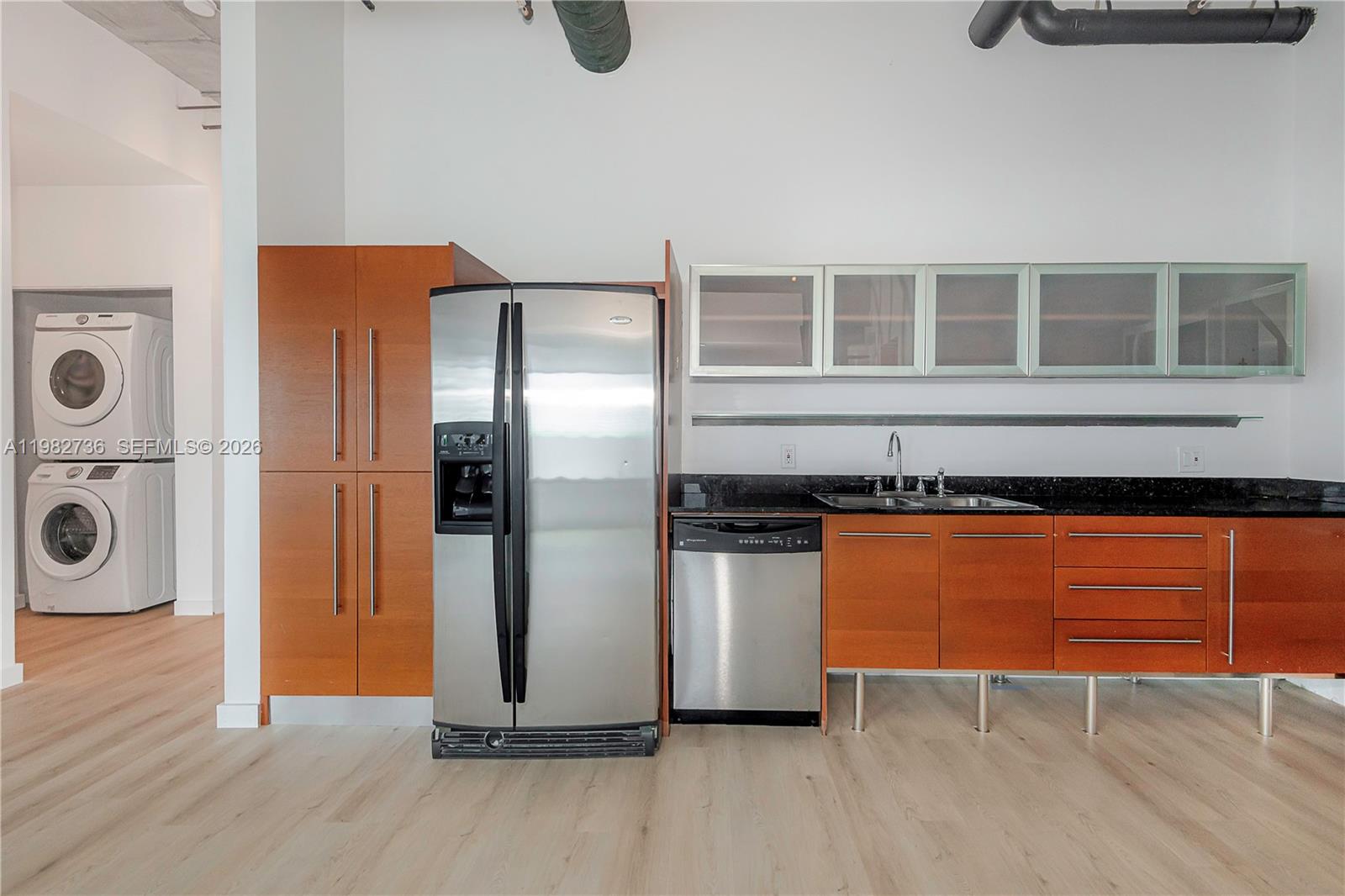 NEO LOFTS CONDO - Residential