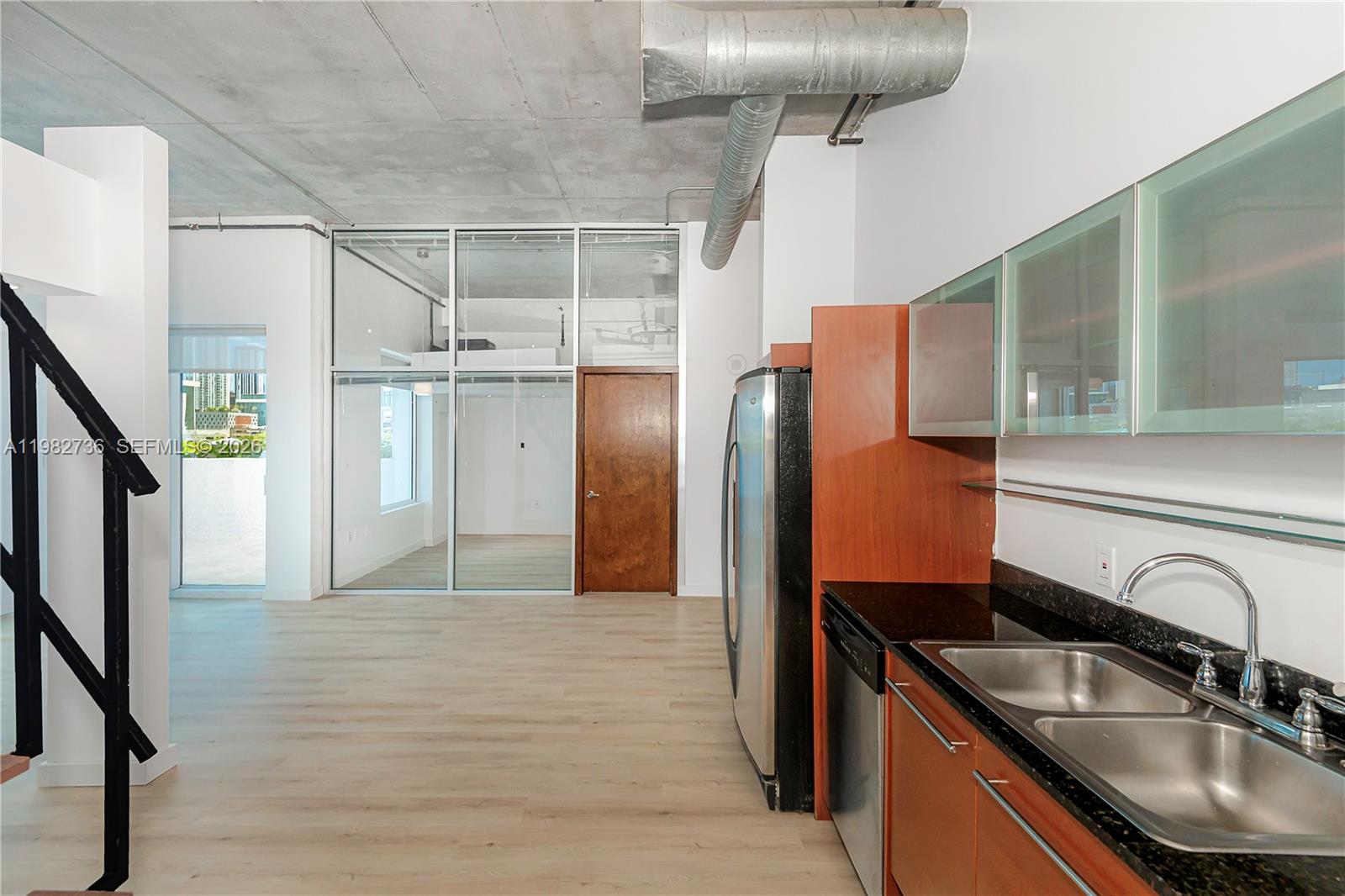 NEO LOFTS CONDO - Residential