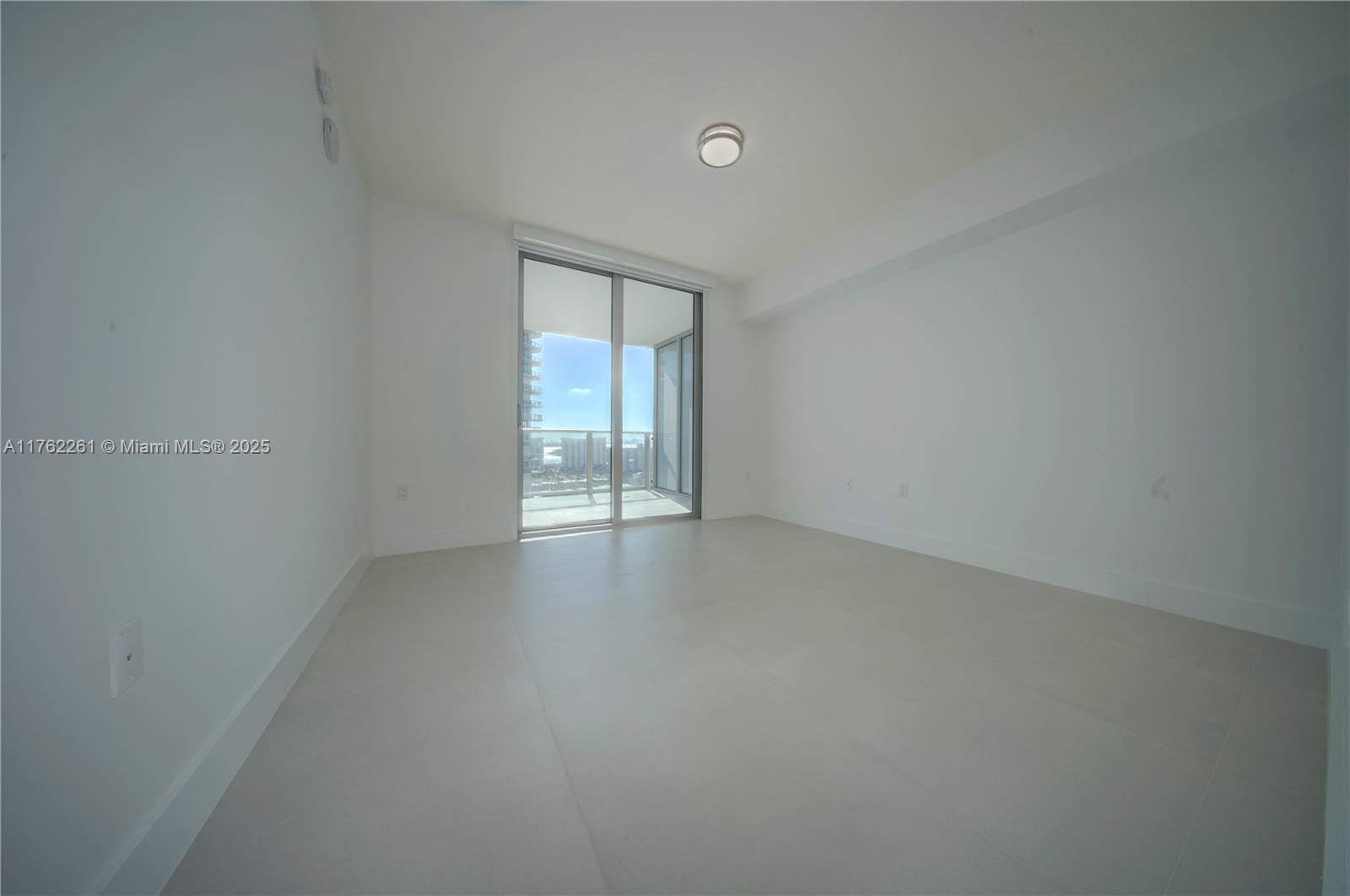 PARQUE TOWERS CONDO - Residential