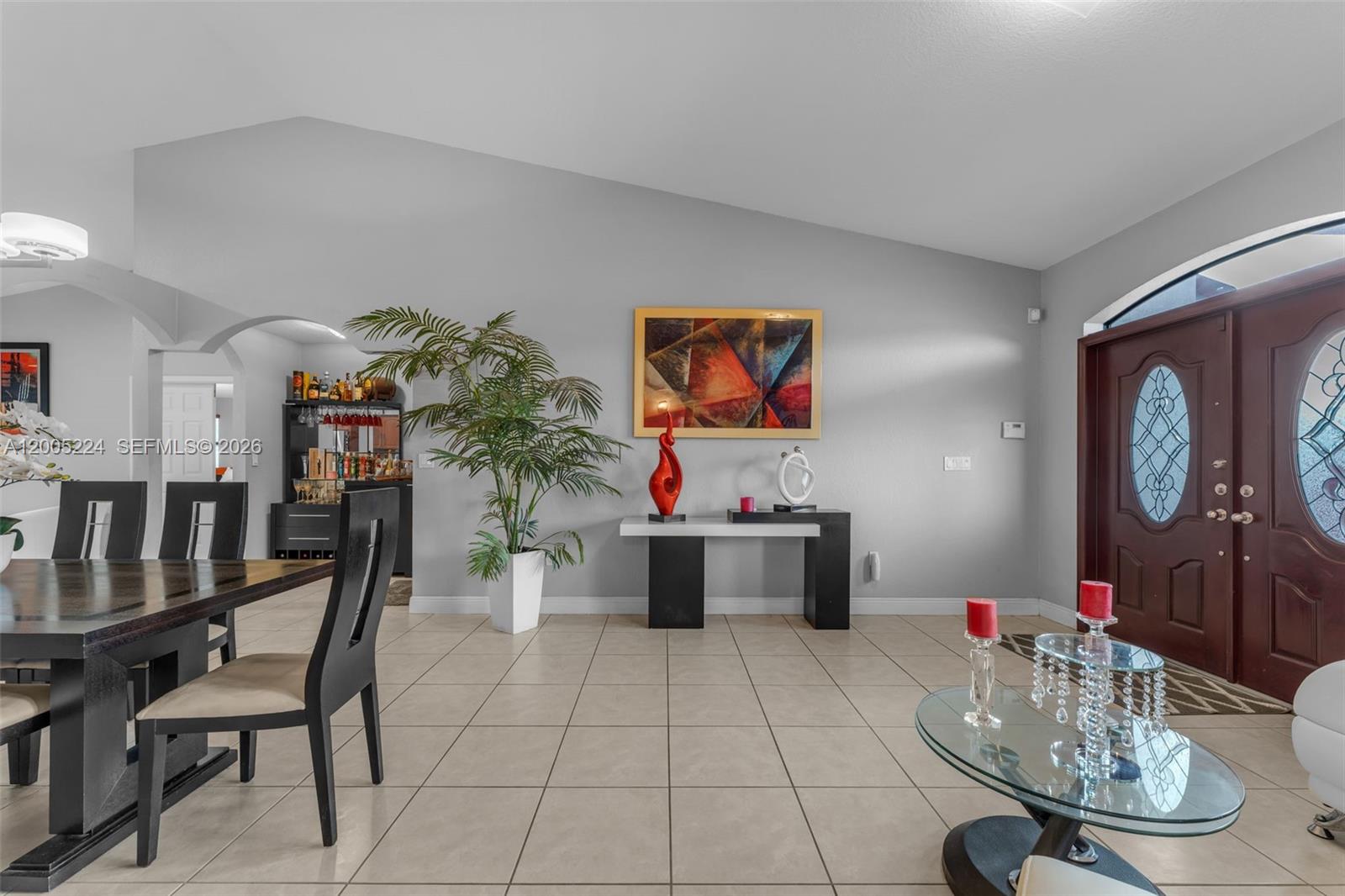 SOTO MANSIONS - Residential