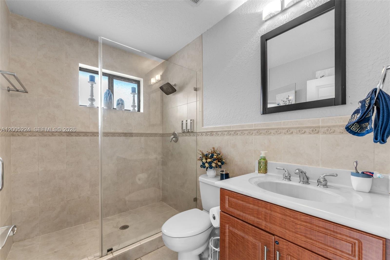 SOTO MANSIONS - Residential