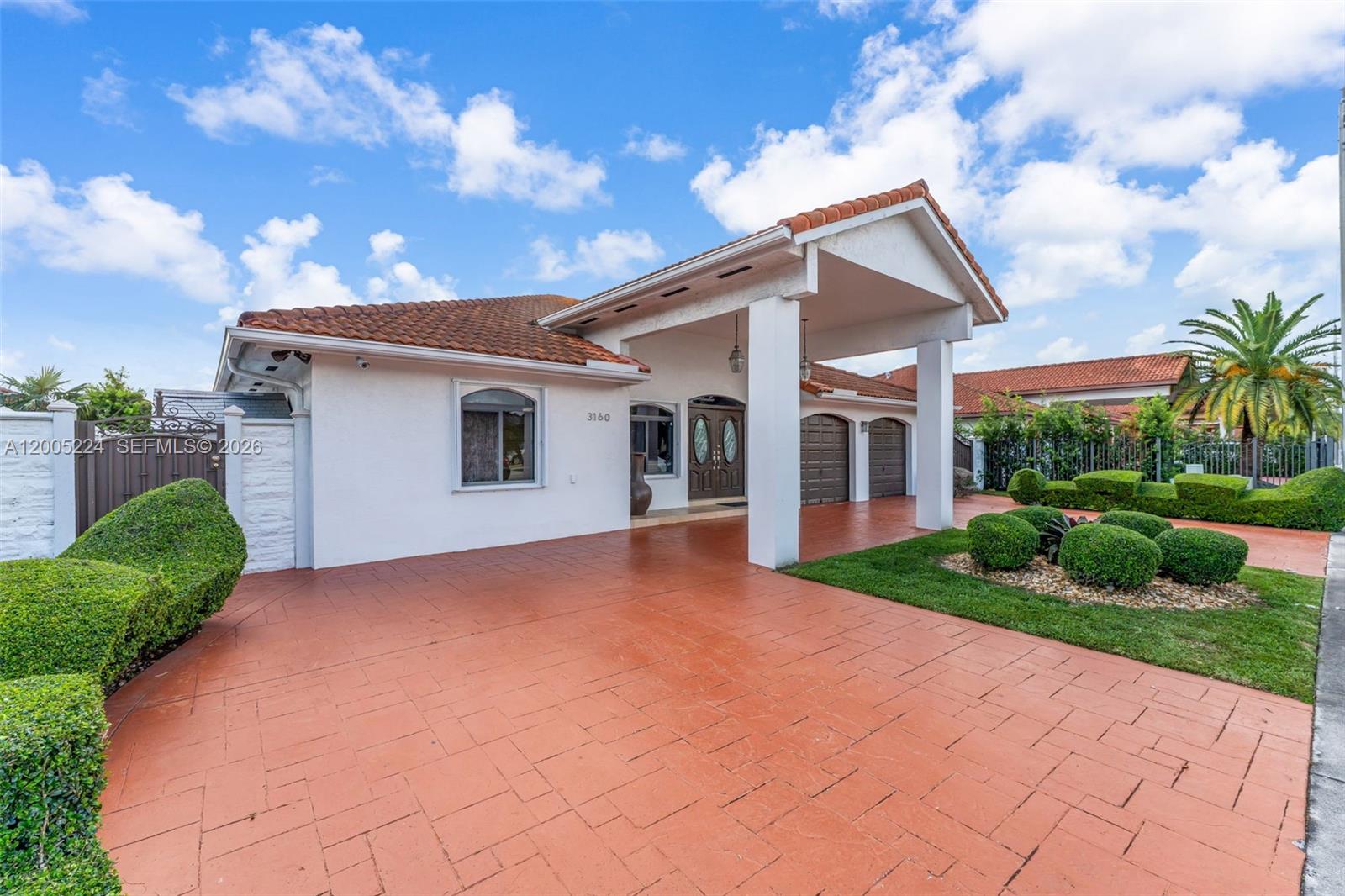 SOTO MANSIONS - Residential