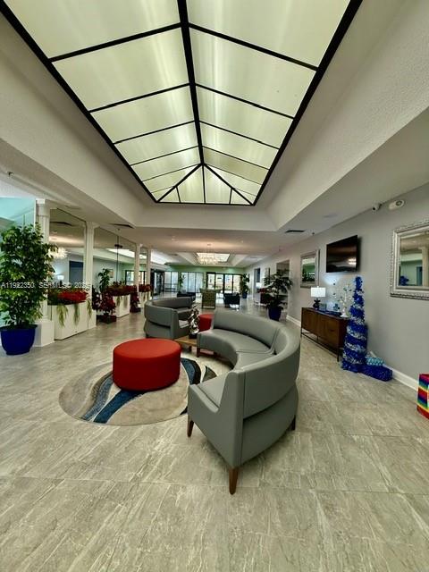 SUNRISE LAKES 172 CONDO - Residential