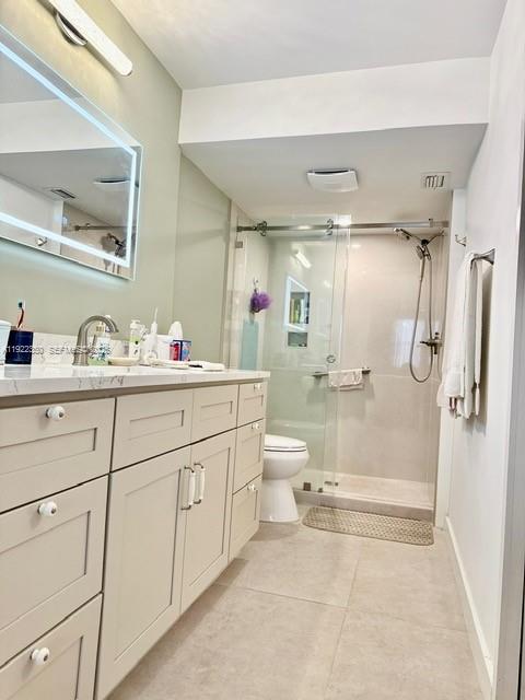 SUNRISE LAKES 172 CONDO - Residential