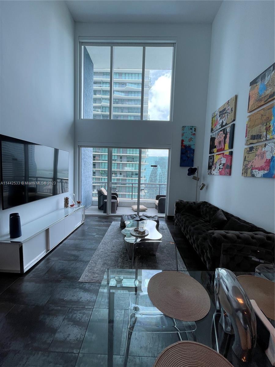 INFINITY AT BRICKELL COND - Residential