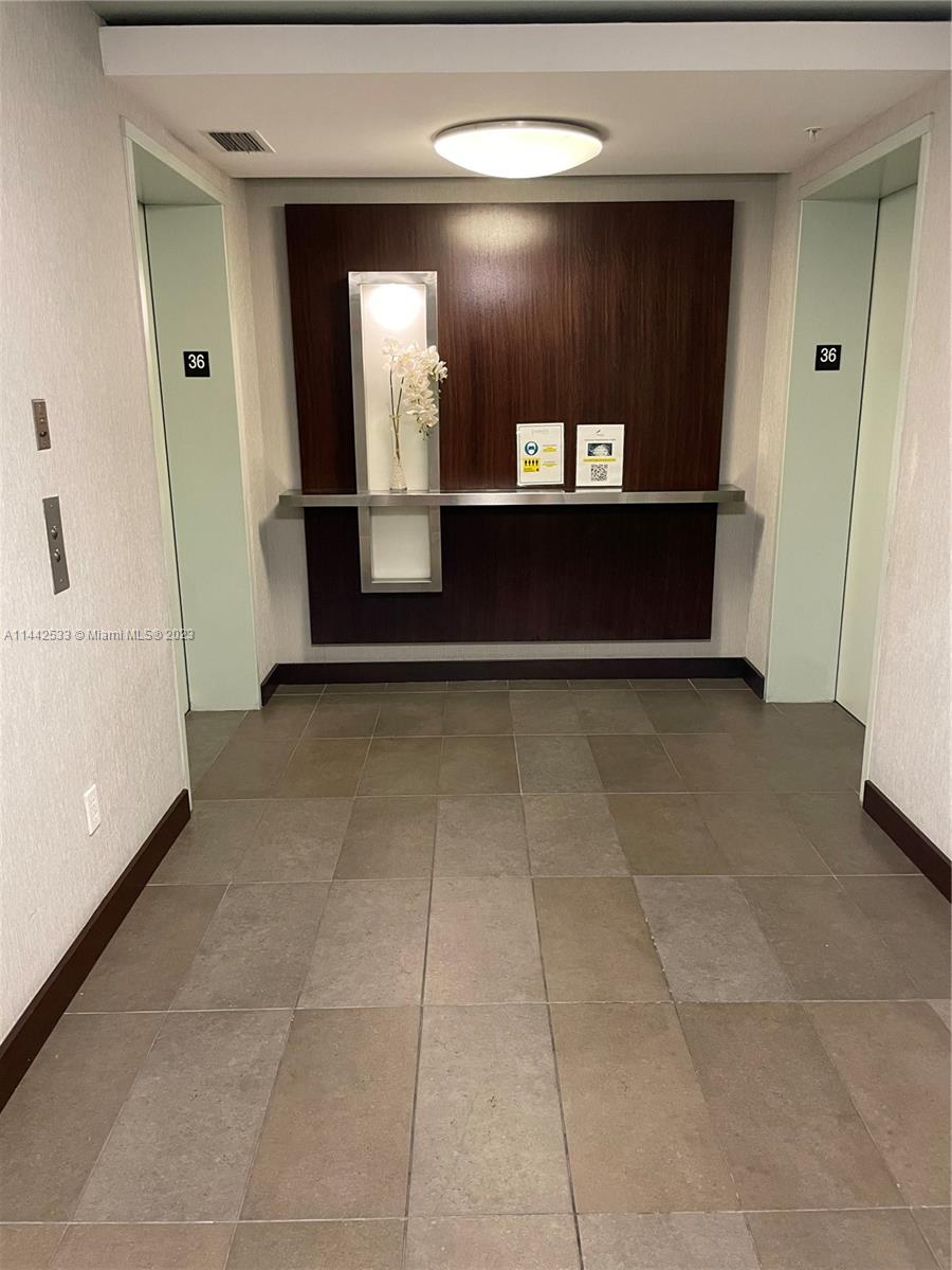 INFINITY AT BRICKELL COND - Residential