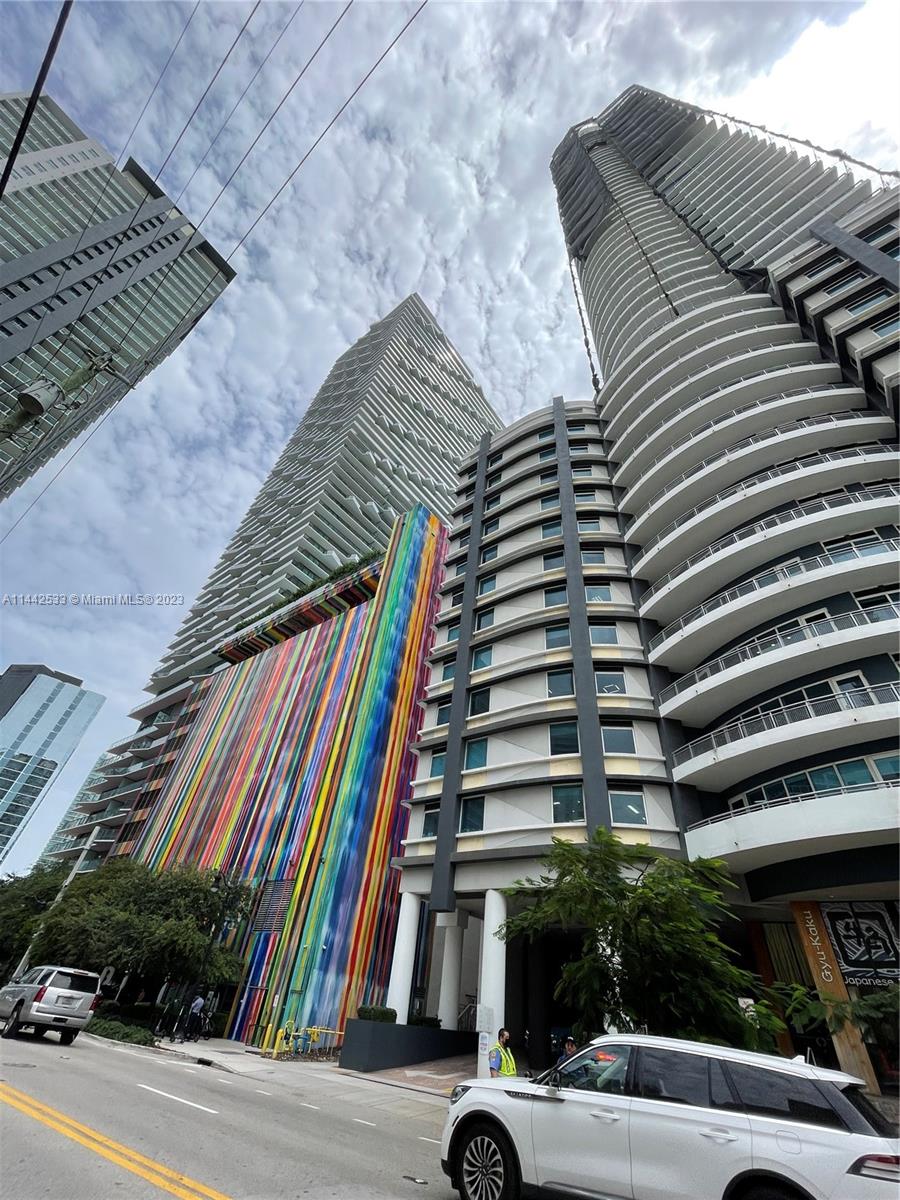 INFINITY AT BRICKELL COND - Residential