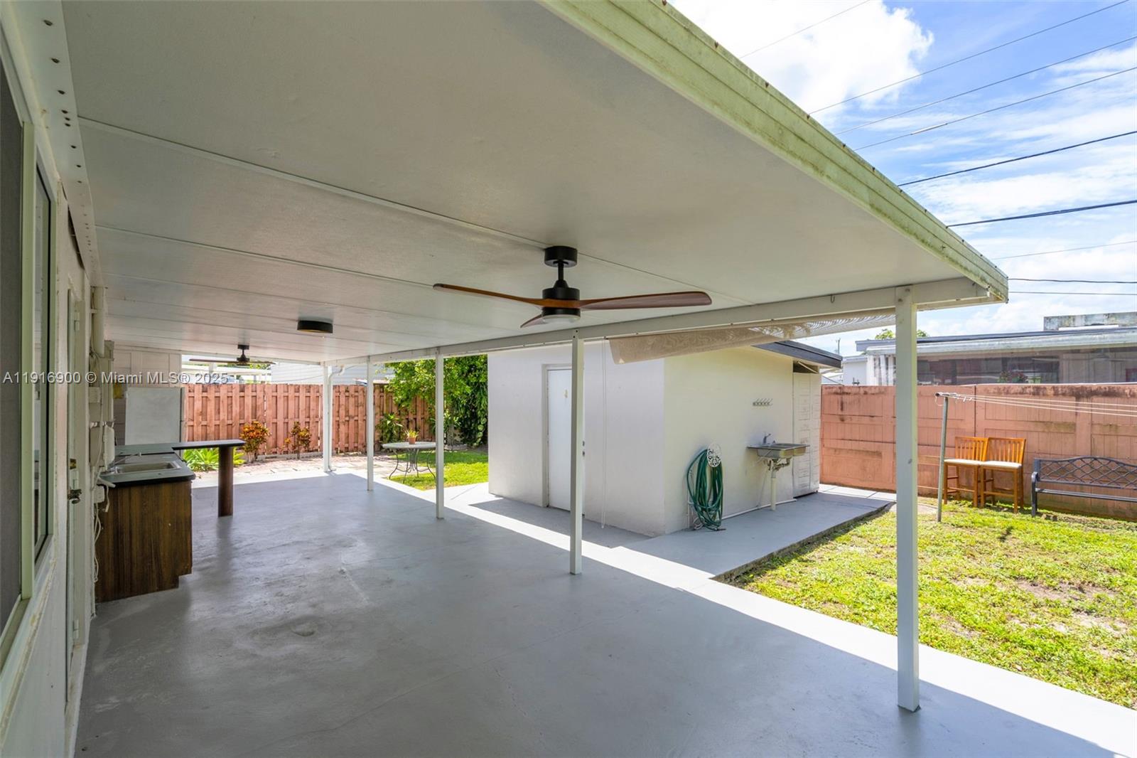 WESTWOOD LAKE 2ND ADDN - Residential