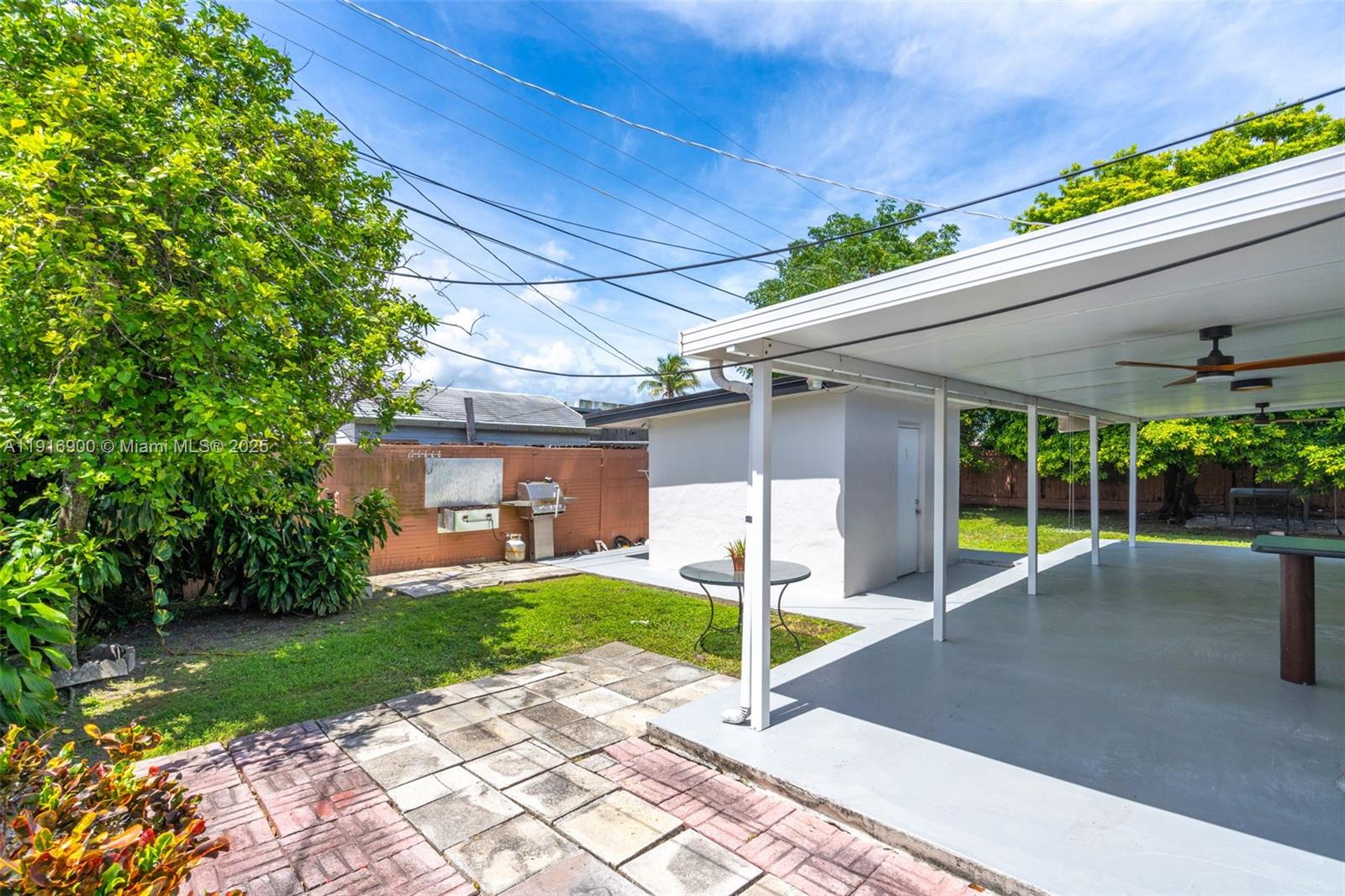 WESTWOOD LAKE 2ND ADDN - Residential