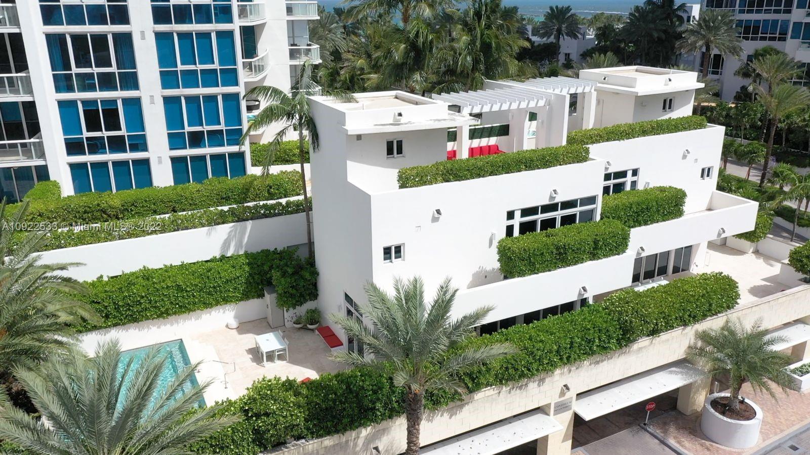 CONTINUUM ON SOUTH BEACH - Residential