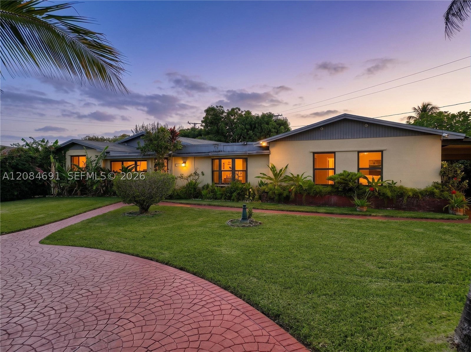 10900 SW 177th Ter