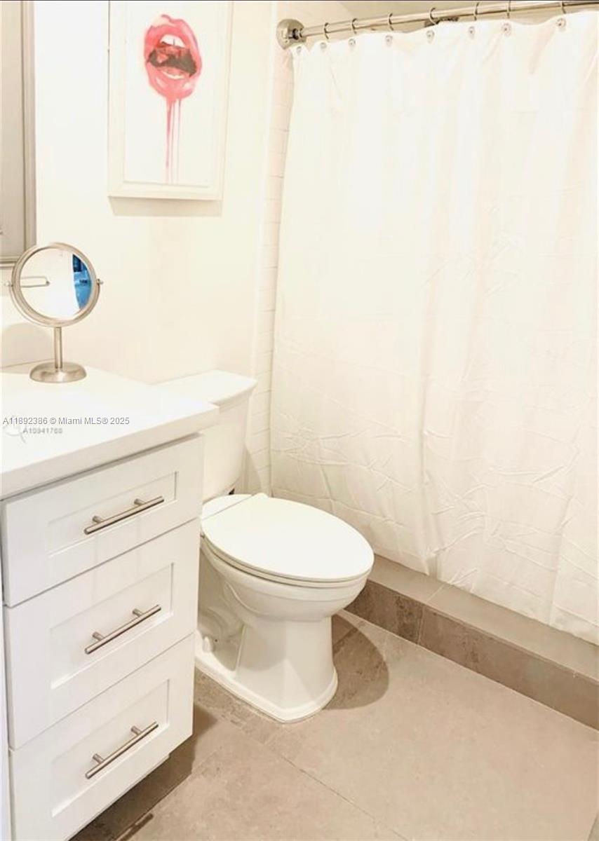PEMBROKE LAKES SECTION SE - Residential Lease