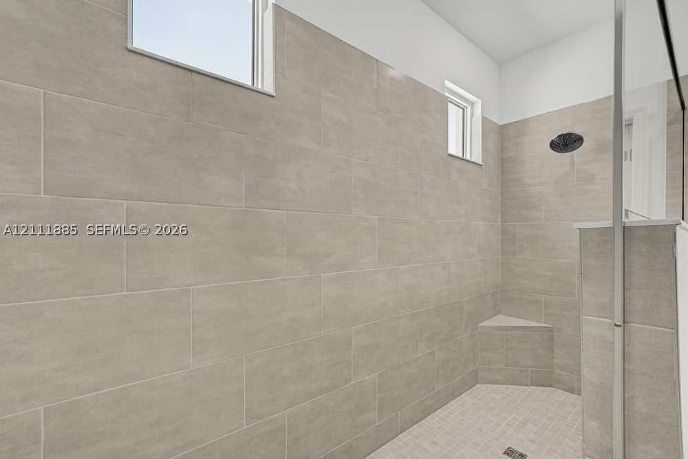 609 SE Ranch Oak Circle