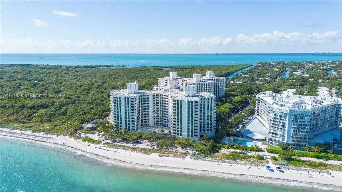 Key Biscayne, Florida 33149, United States, 2 Bedrooms Bedrooms, ,2 BathroomsBathrooms,Residential,Active,248768