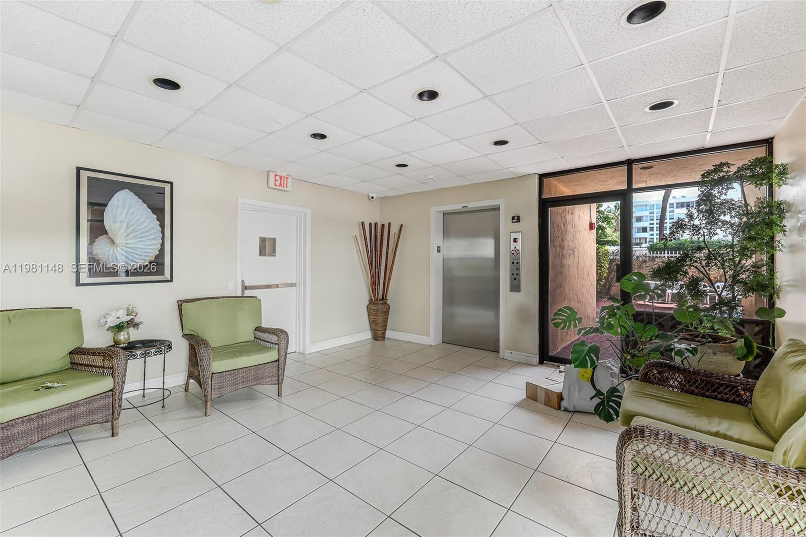 ABBOTT GARDENS CONDO - Residential