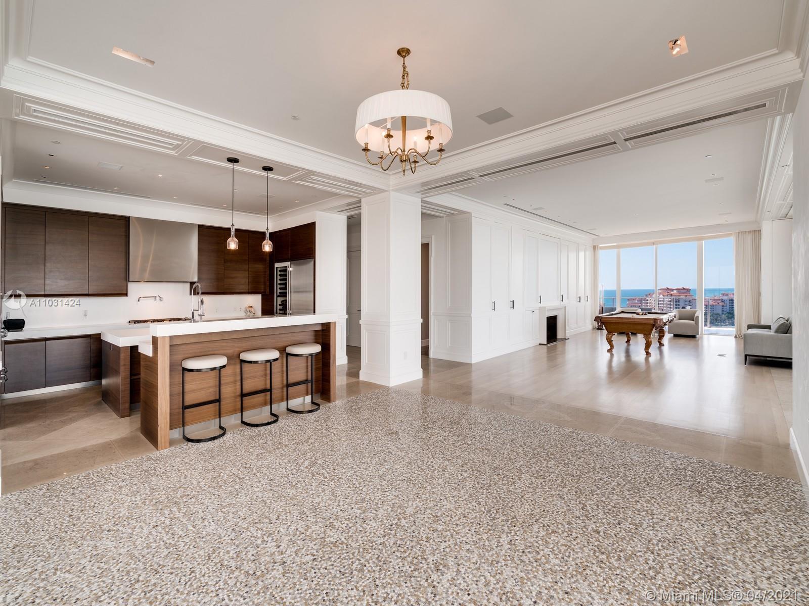 APOGEE CONDO - Residential