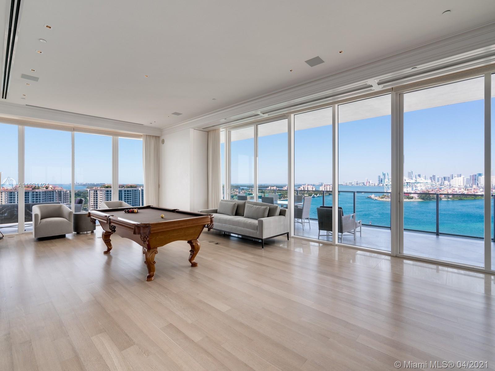 APOGEE CONDO - Residential