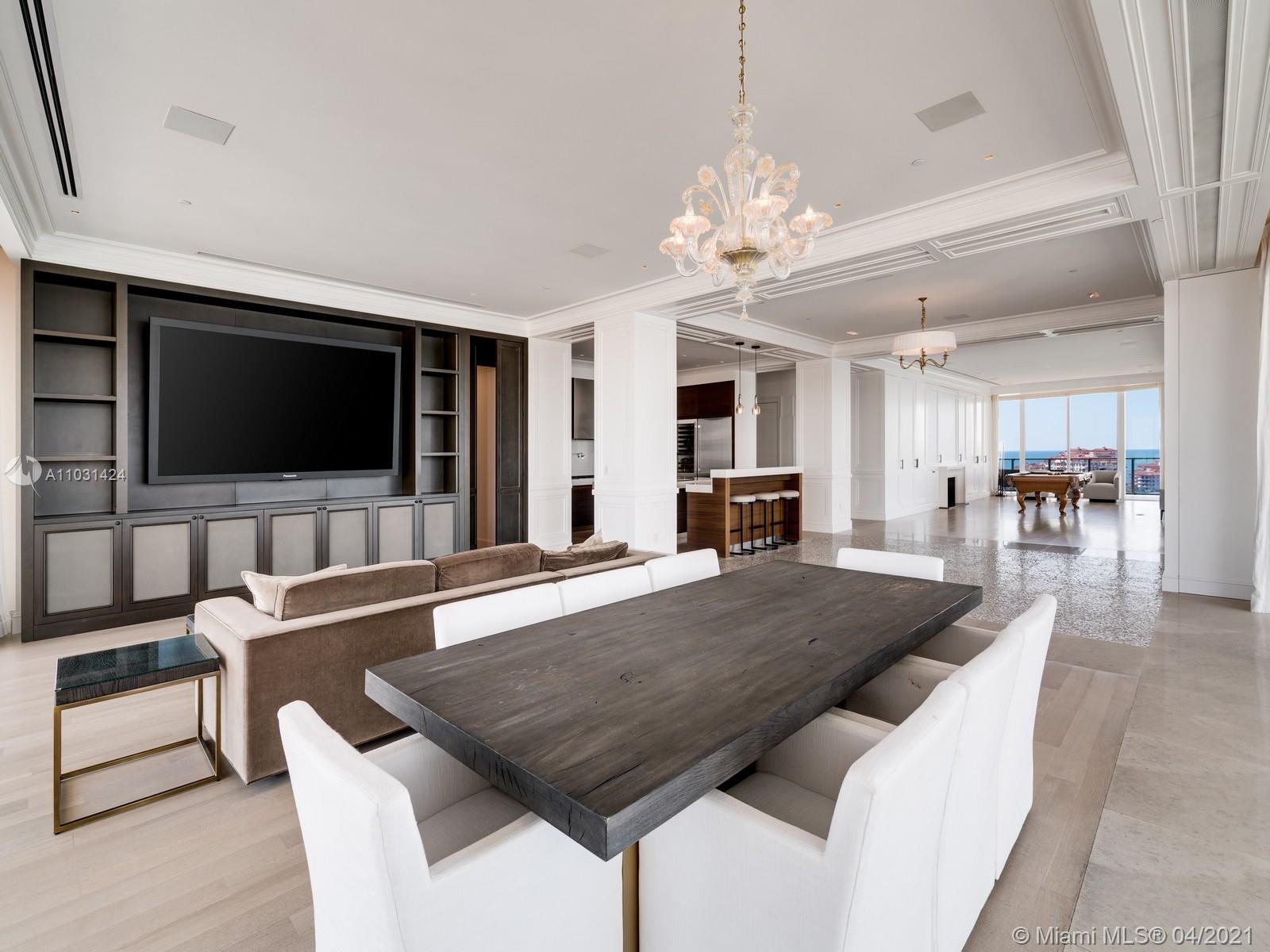 APOGEE CONDO - Residential